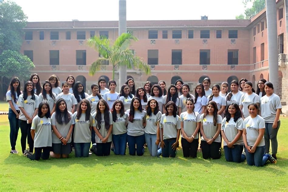 Campus view of Miranda House, University of Delhi, Delhi