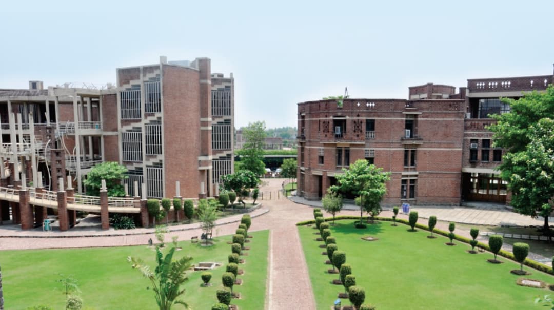 Image from Campus & infrastructure album, number 14