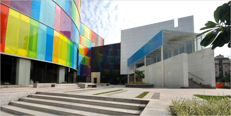 International Management Institute (IMI)