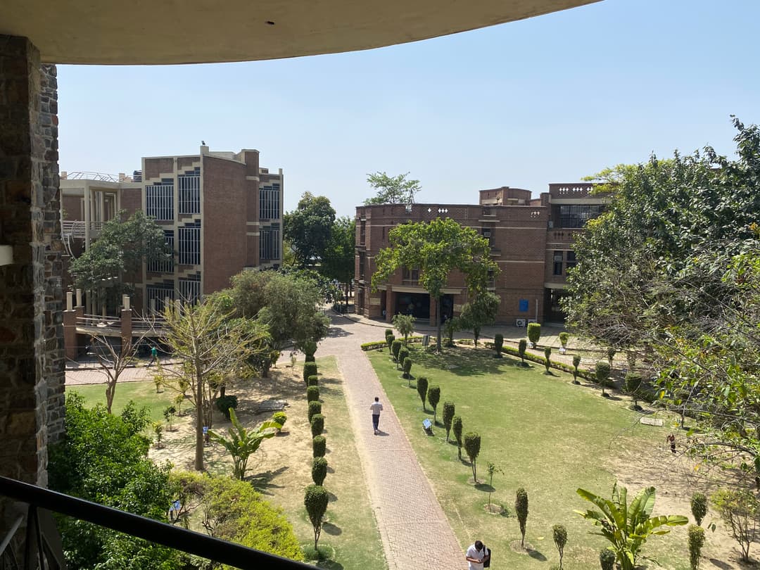 Image from Campus & infrastructure album, number 1