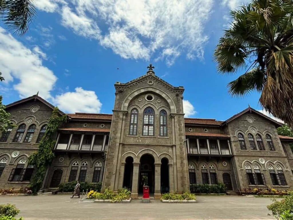 Fergusson College