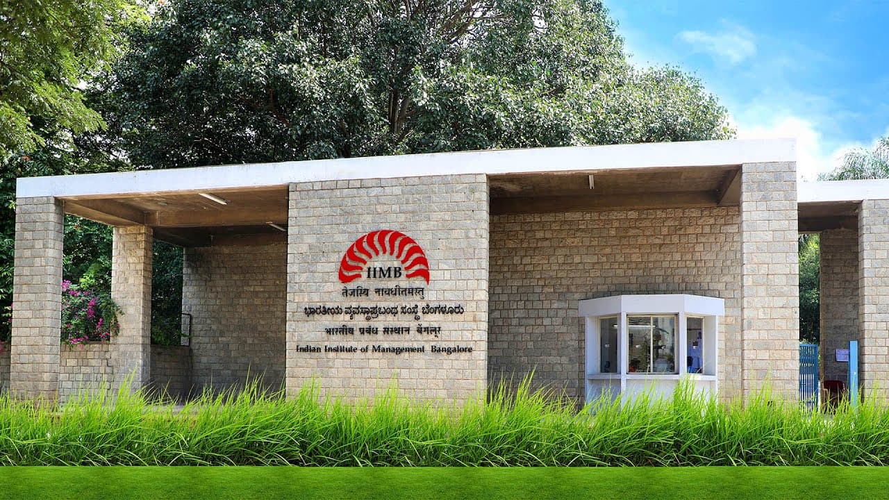Campus view of Indian Institute Of Management , Bannerghatta Road, Bilekahalli, Bengaluru, Karnataka 560076