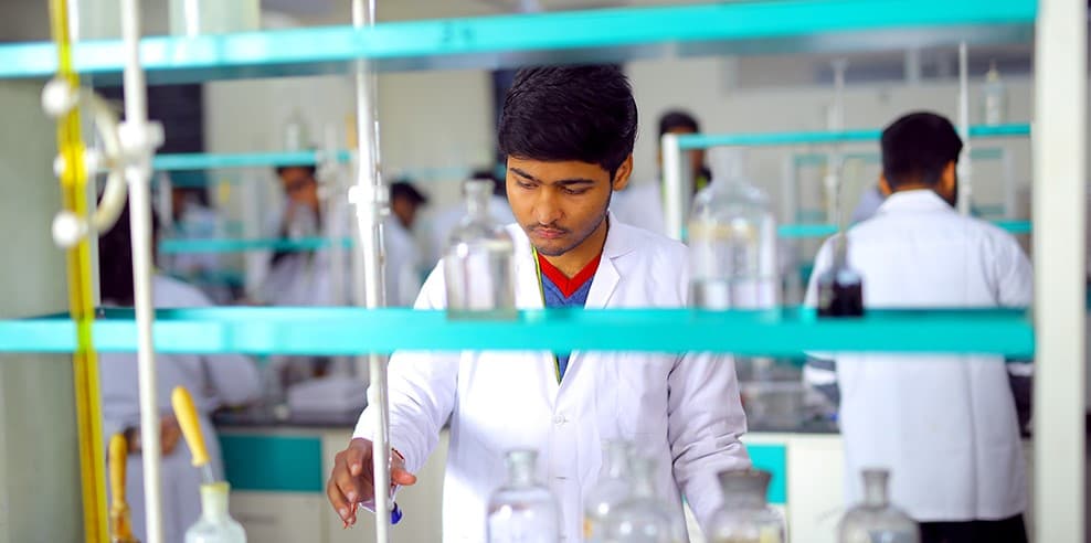 Image from Lab, Library & academic facilities album, number 7