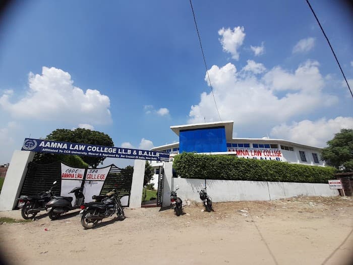 Aamna Law College