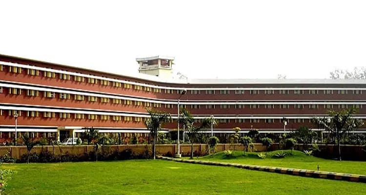 Campus view of Indian Veterinary Research Institute, Bareilly