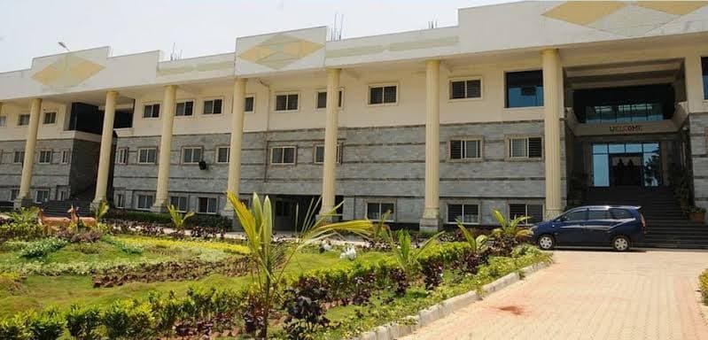 Royal College of Arts Science and Management