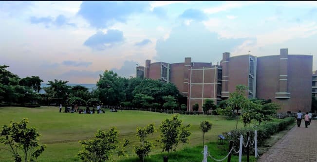 Image from Campus & infrastructure album, number 13