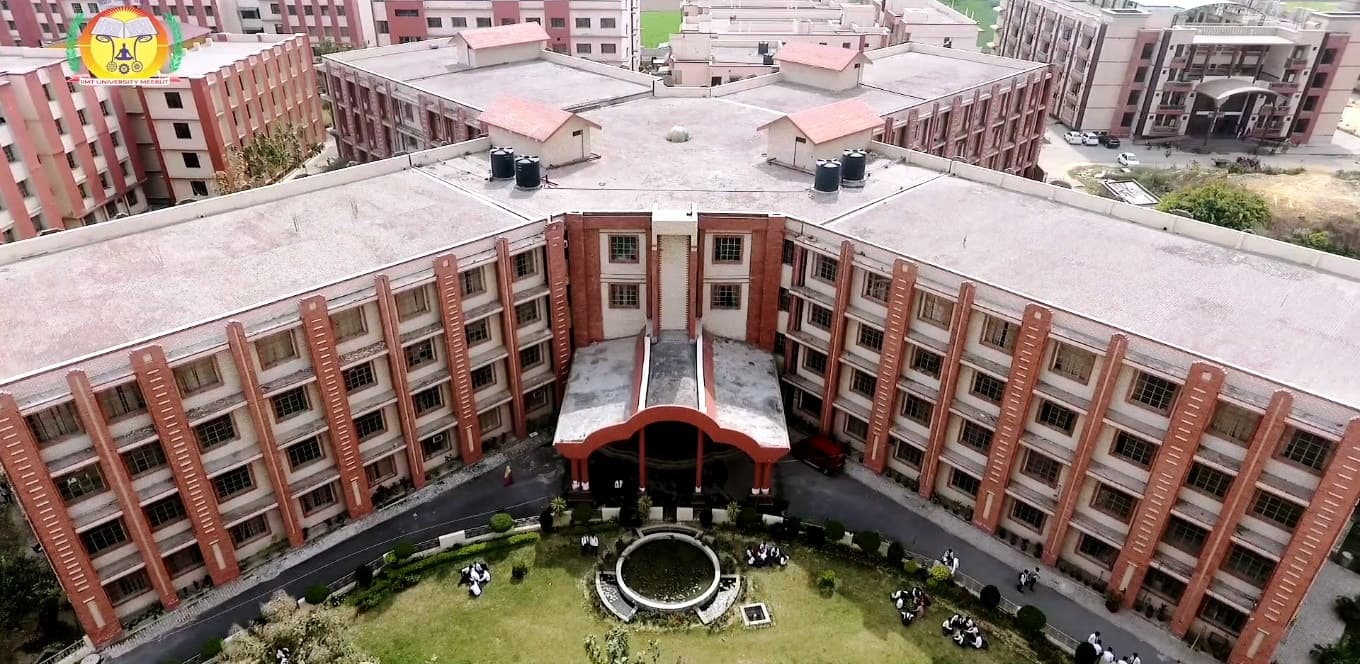 Campus view of IIMT University, Meerut