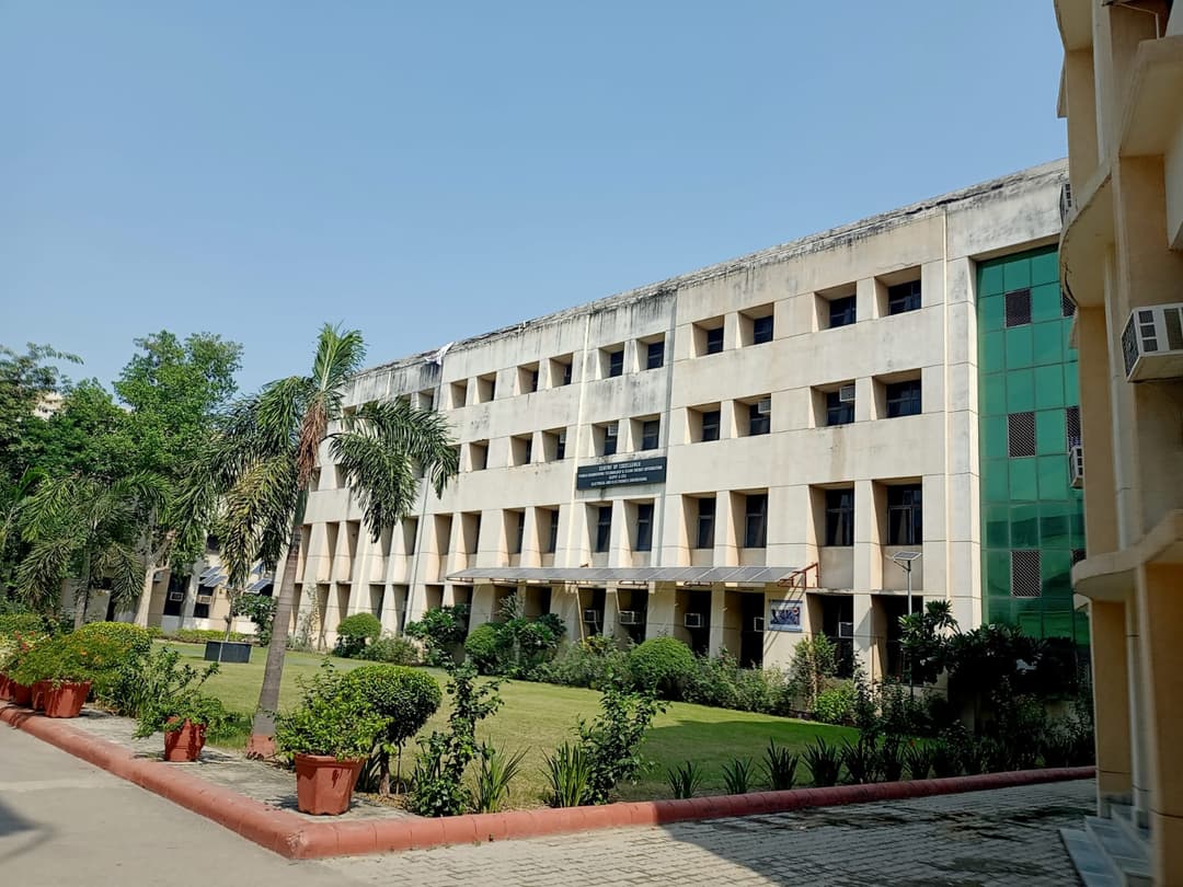 Image from Campus & infrastructure album, number 3