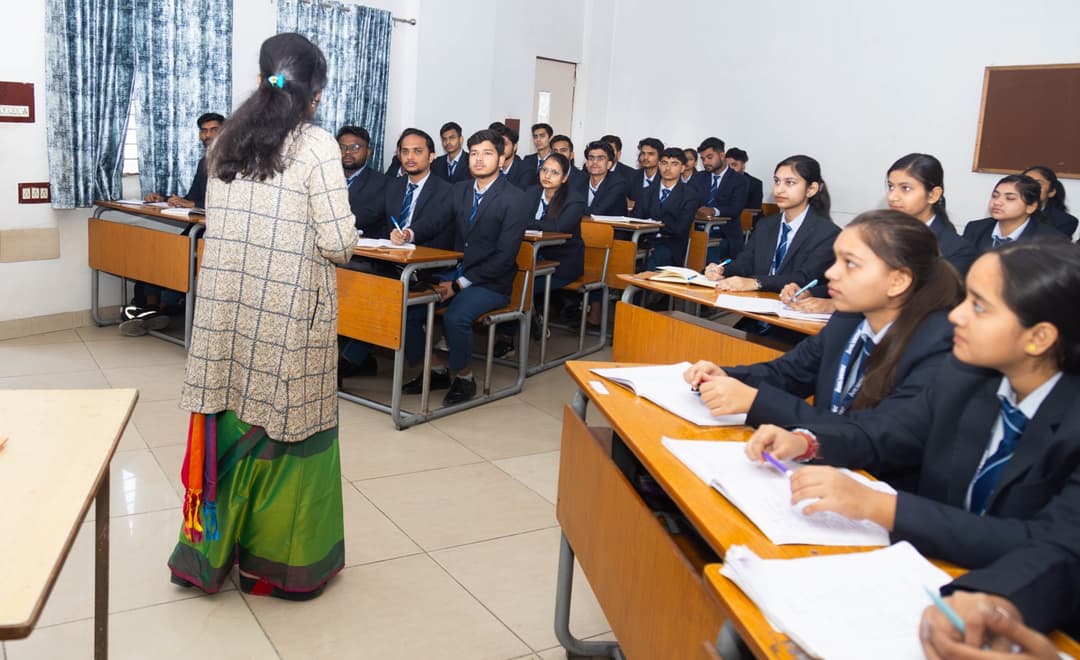 Image from Lab, Library & academic facilities album, number 1