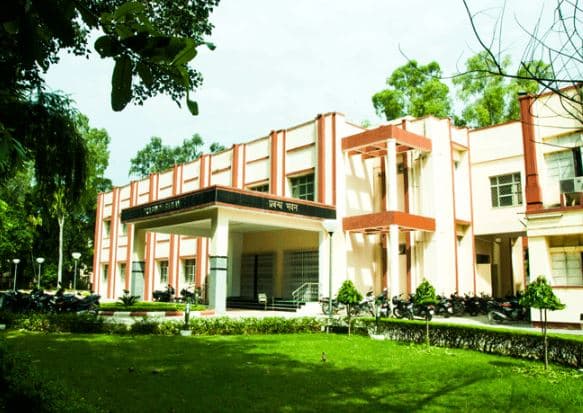 Campus view of Institute of Management Studies, BHU, Varanasi