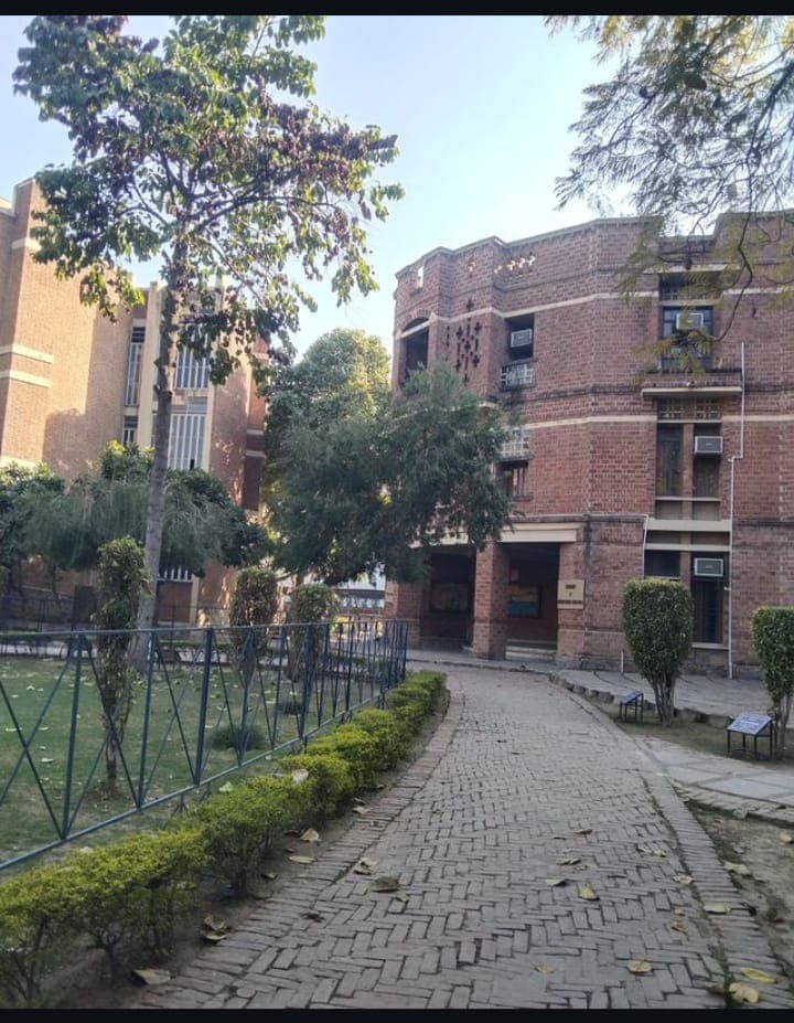 Image from Campus & infrastructure album, number 10