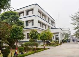 I.A.M.R. Law College 
