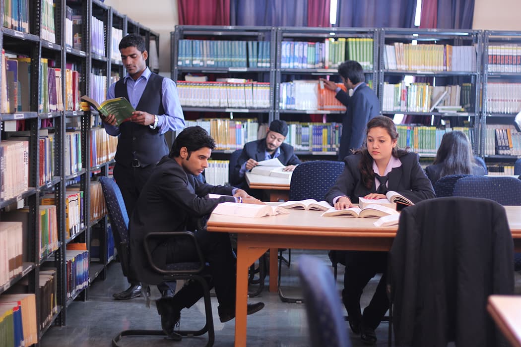 Image from Lab, Library & academic facilities album, number 5