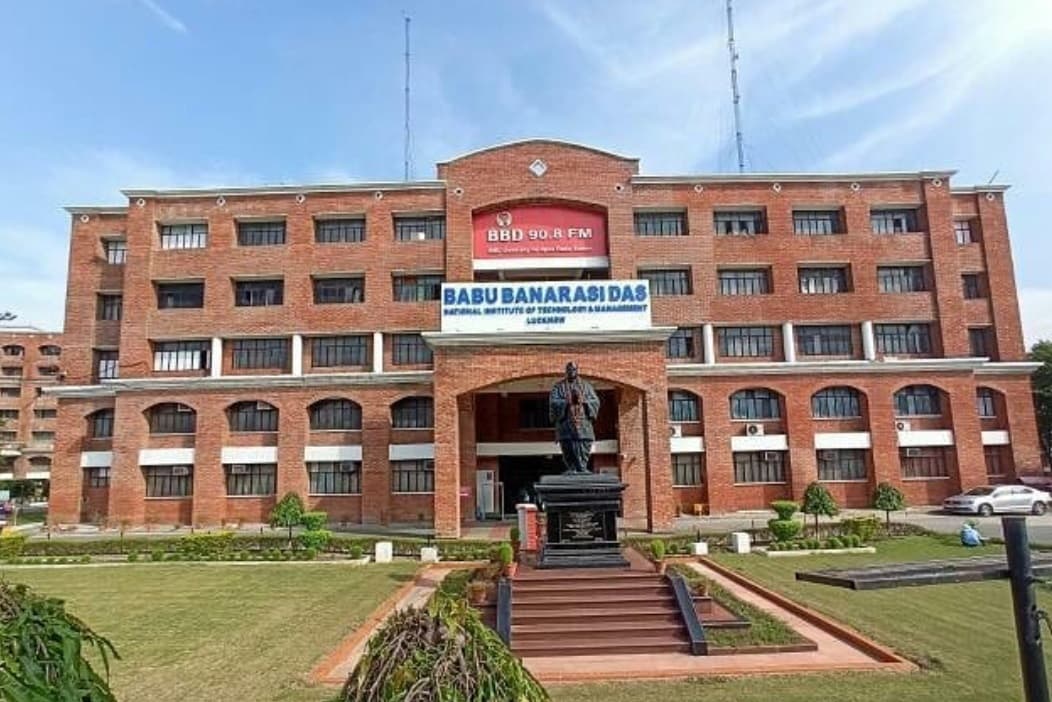 Babu Banarasi Das Engineering College