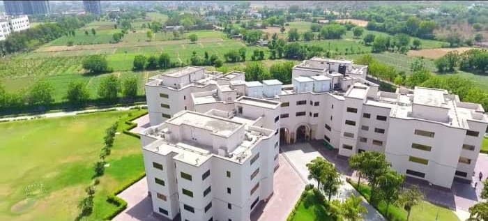 Image from Campus & infrastructure album, number 4