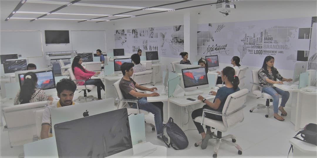 Image from Lab, Library & Academic Facilities album, number 3