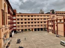 Campus view of M.H. Saboo Siddik College of Engineering, 8, Saboo Siddik Polytechnic Road, Byculla, Mumbai, Maharashtra 400008